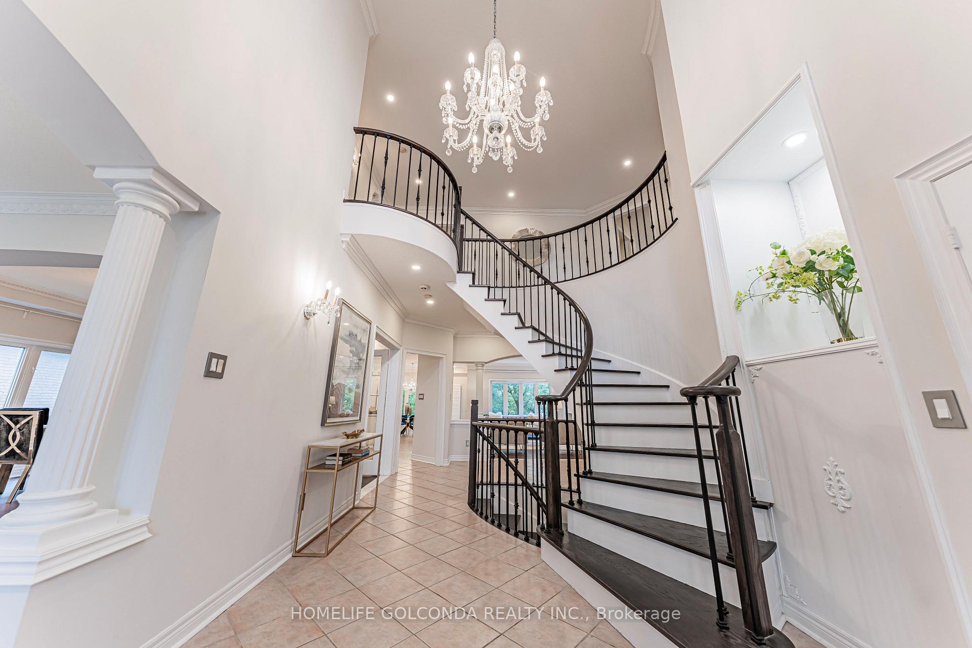 Photo 2 of 30 Goldring Crescent, Markham, Cachet — HOMEH