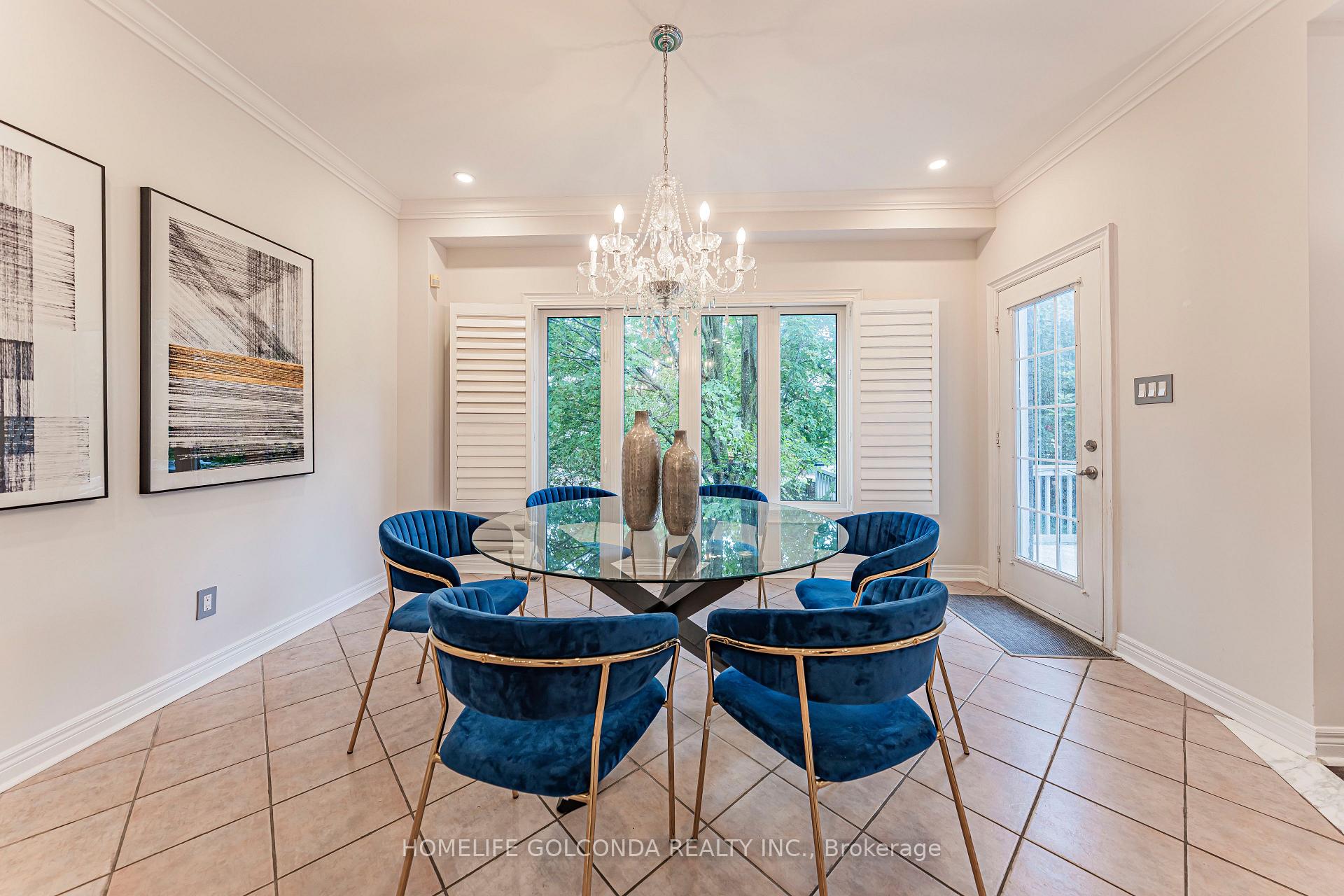 Photo 10 of 30 Goldring Crescent, Markham, Cachet — HOMEH