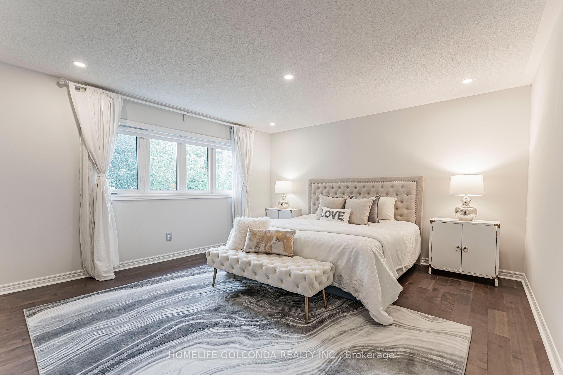 Photo 20 of 30 Goldring Crescent, Markham, Cachet — HOMEH