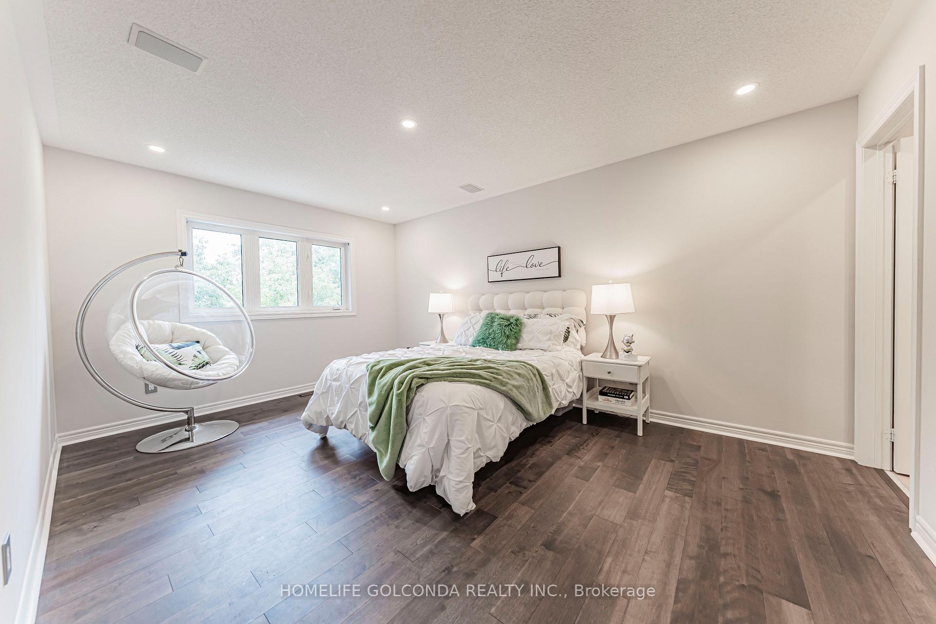Photo 31 of 30 Goldring Crescent, Markham, Cachet — HOMEH