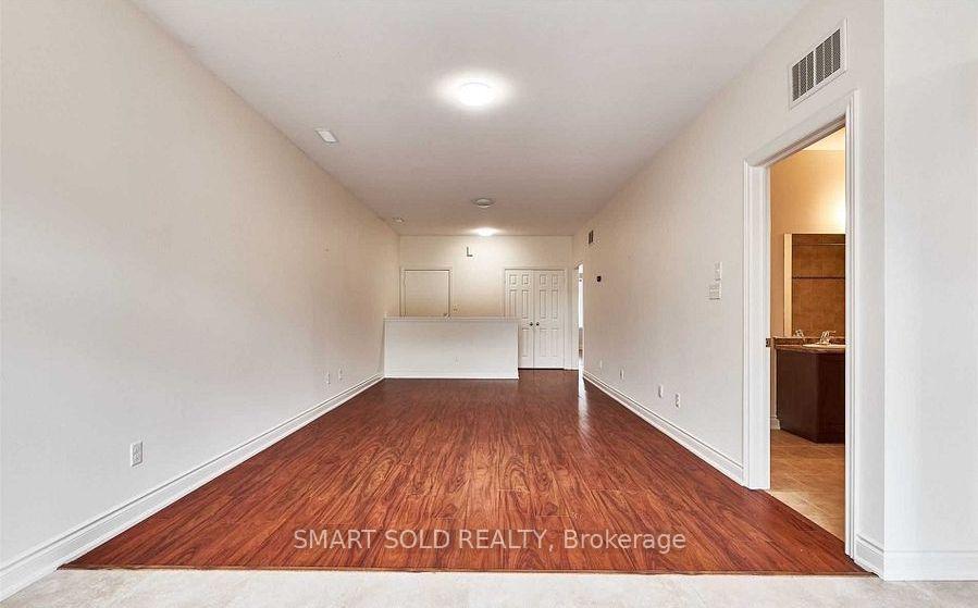 Photo 10 of 349 Pine Avenue, Oshawa, Vanier — HOMEH