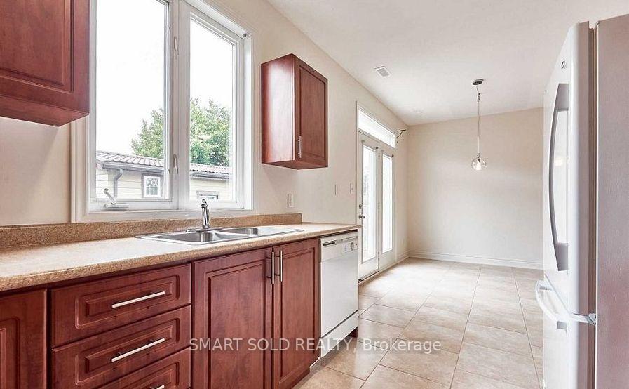 Photo 13 of 349 Pine Avenue, Oshawa, Vanier — HOMEH
