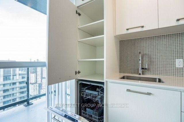 Photo 13 of Unit 4507, 87 Peter Street, Toronto, Waterfront Communities — HOMEH