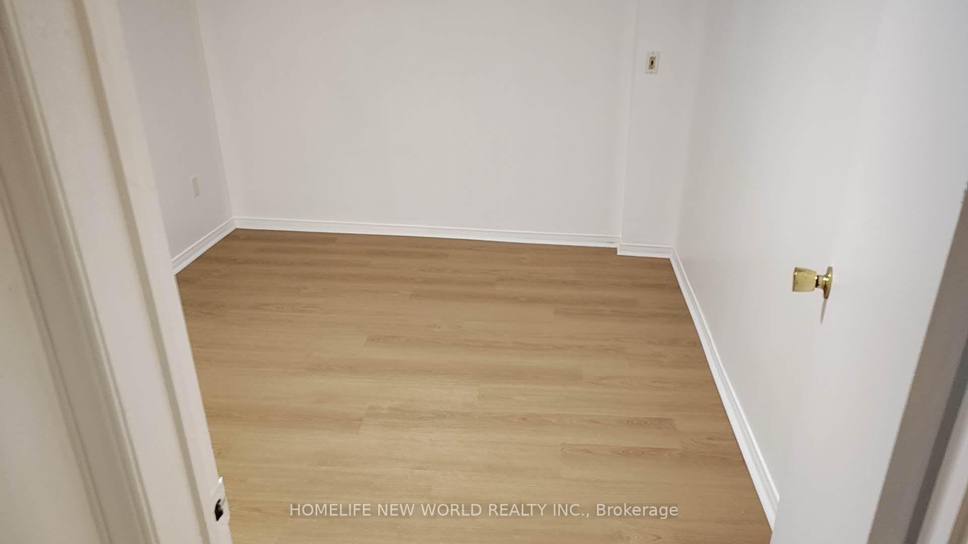 Photo 11 of Unit Lower Level, 4383 Radisson Crescent, Mississauga, Central Erin Mills — HOMEH