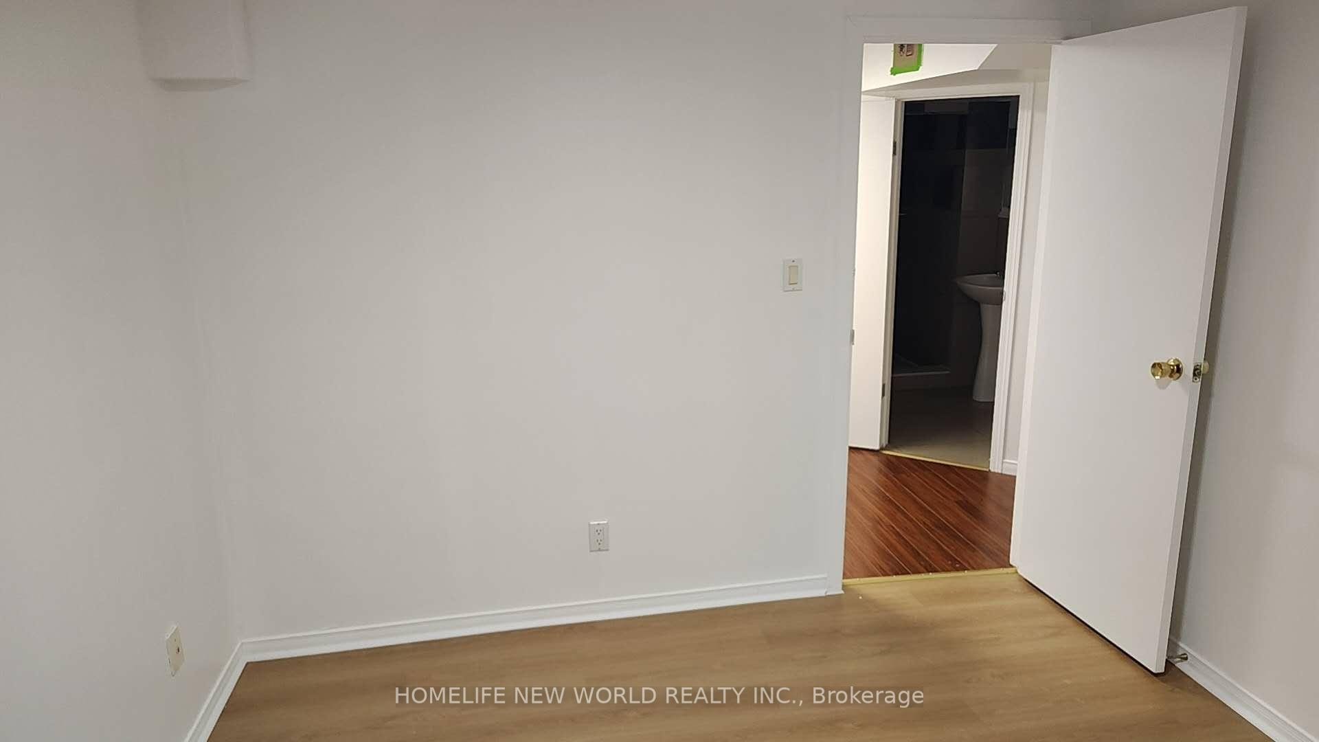 Photo 13 of Unit Lower Level, 4383 Radisson Crescent, Mississauga, Central Erin Mills — HOMEH
