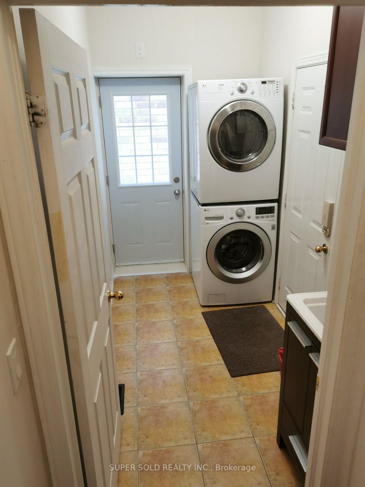 Photo 21 of Unit Basement A, 3910 Mayla Drive, Mississauga, Churchill Meadows — HOMEH