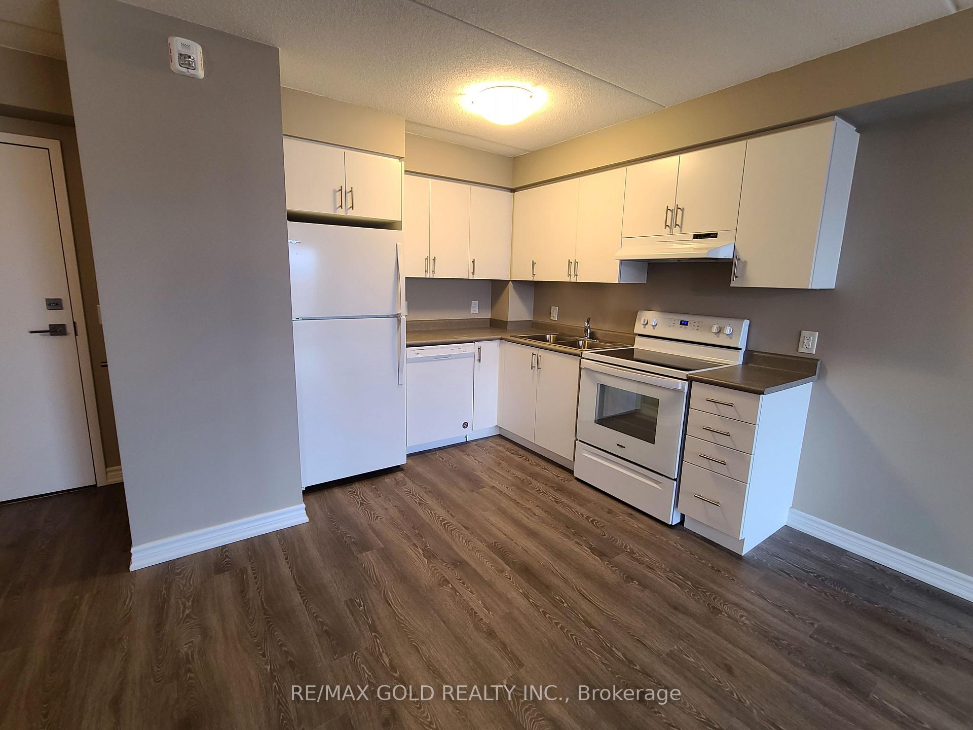 Photo 9 of Unit 309, 716 Main Street E, Milton, Timberlea — HOMEH