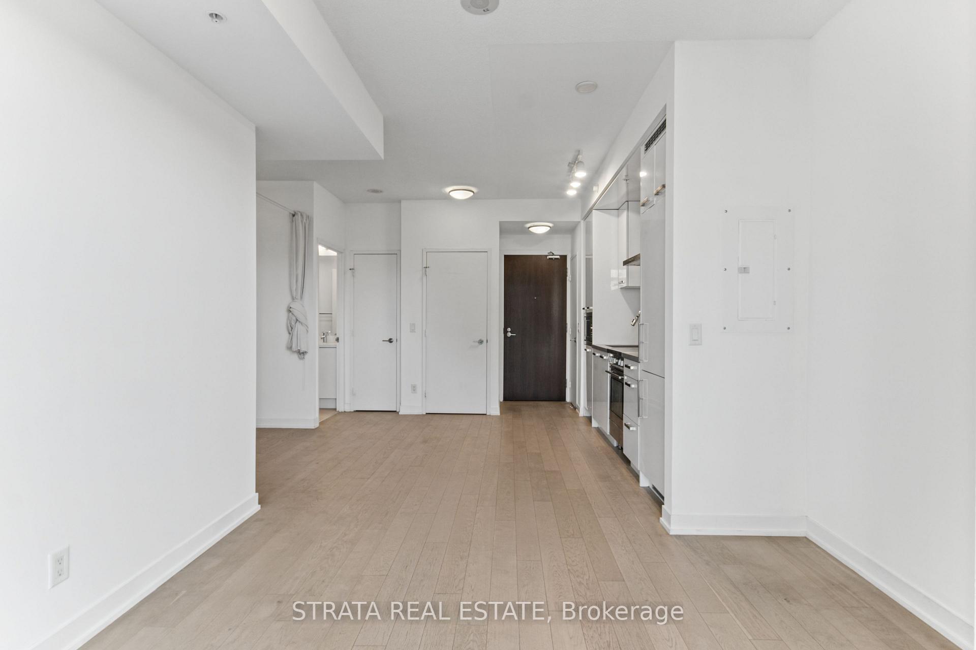 Photo 7 of Unit S615, 120 Bayview Avenue, Toronto, Waterfront Communities — HOMEH