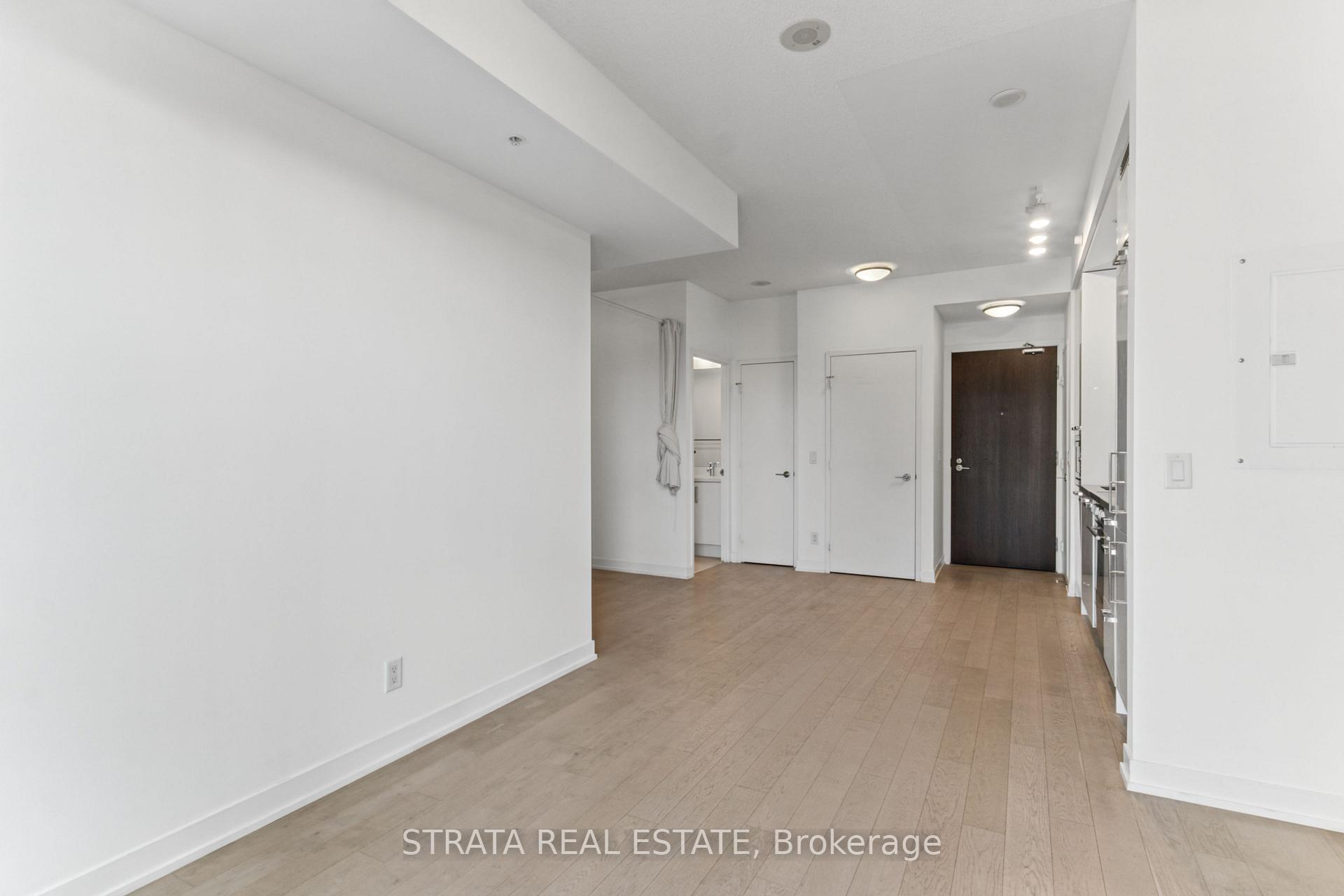 Photo 8 of Unit S615, 120 Bayview Avenue, Toronto, Waterfront Communities — HOMEH