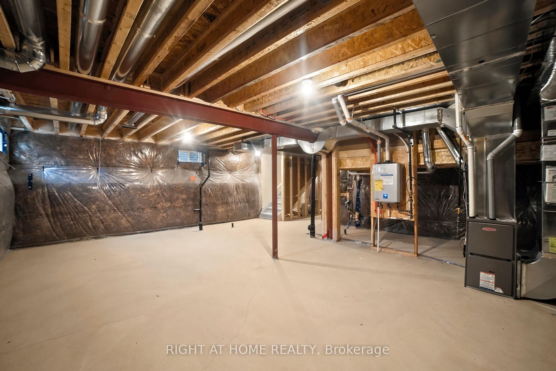 Photo 10 of 14 Postill Street, Brant, Paris — HOMEH