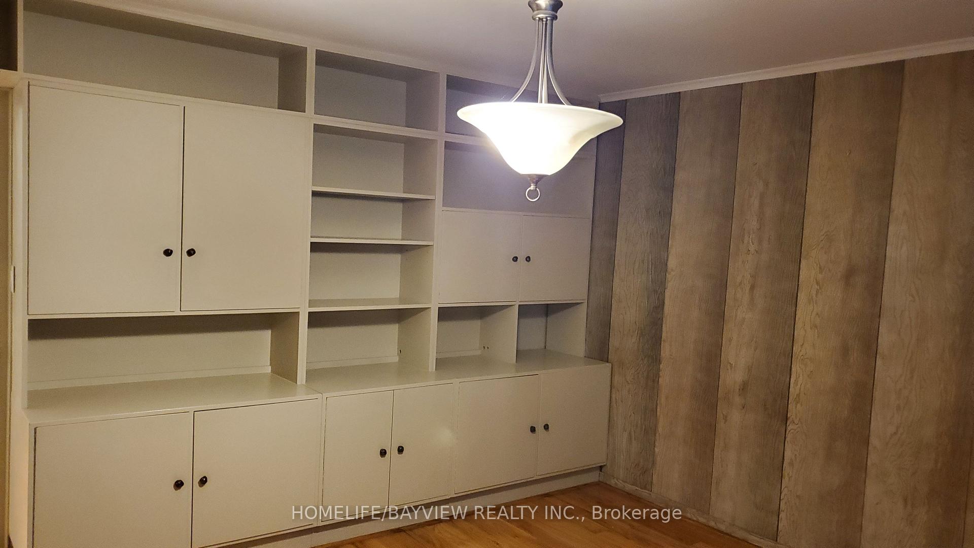 Photo 19 of 6 Restwell Crescent, North York, Bayview Village — HOMEH