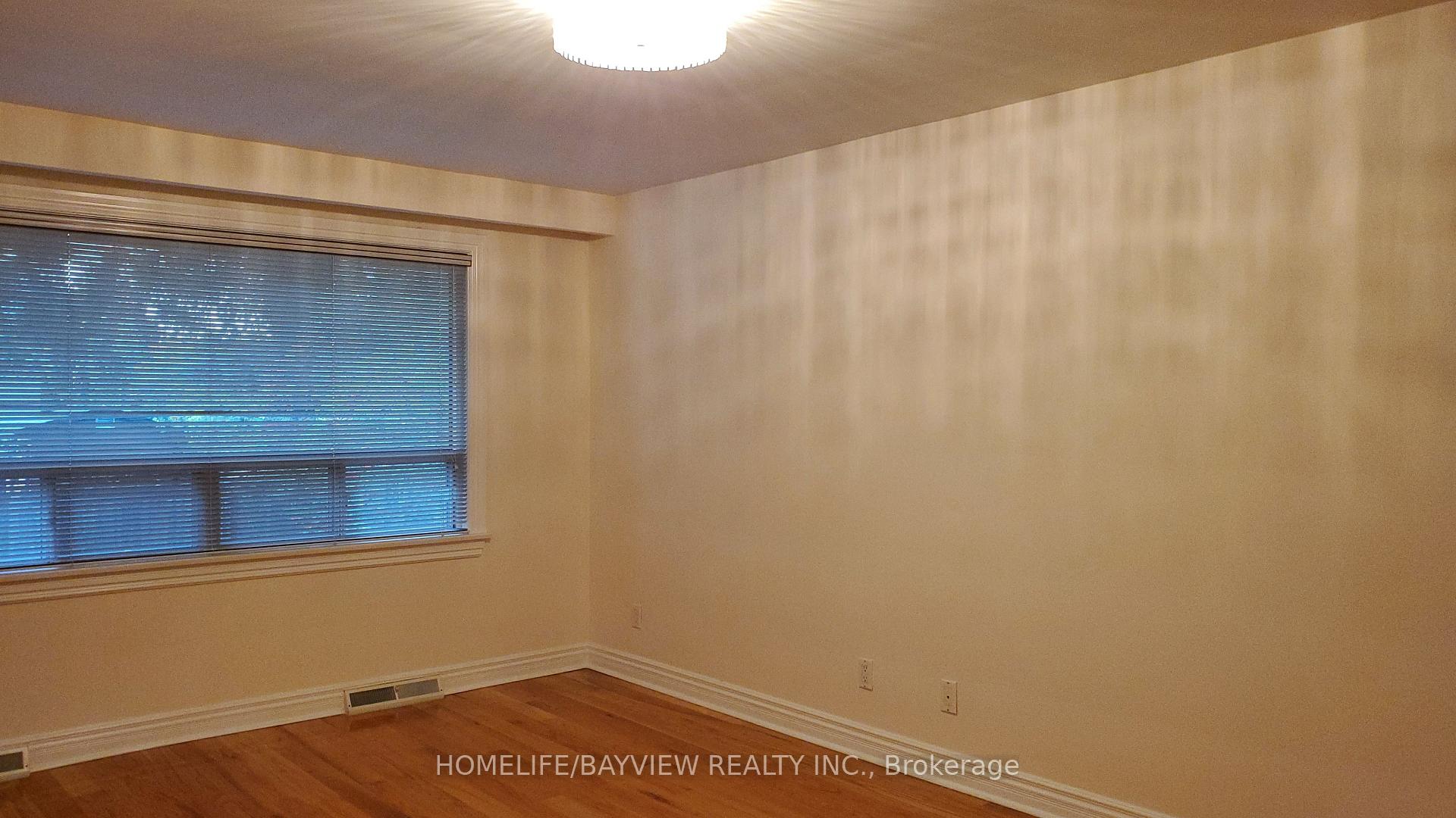 Photo 25 of 6 Restwell Crescent, North York, Bayview Village — HOMEH