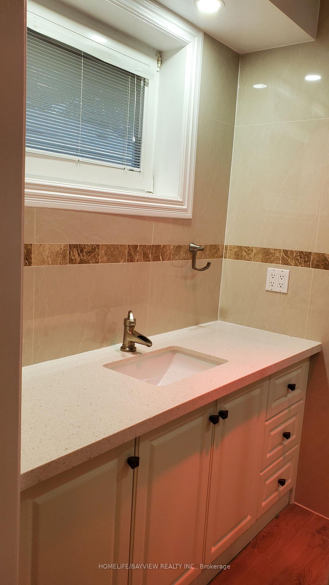 Photo 27 of 6 Restwell Crescent, North York, Bayview Village — HOMEH