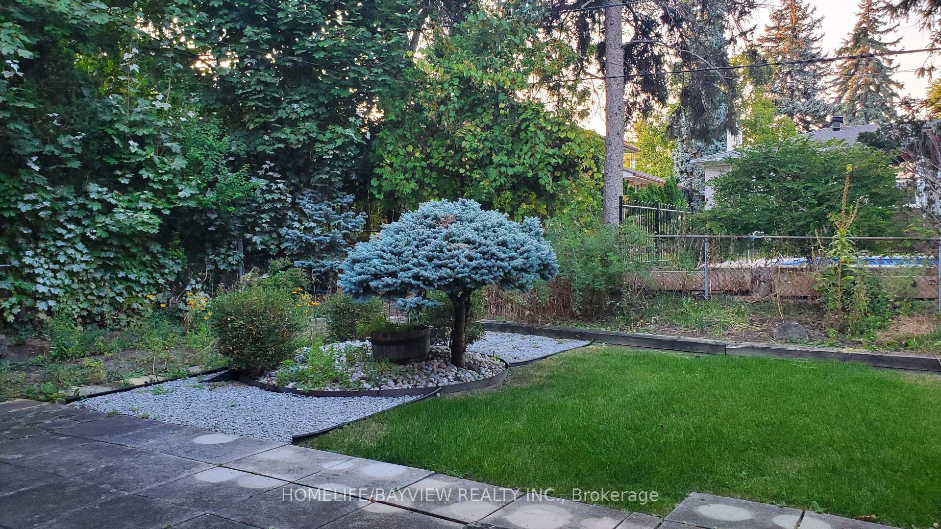 Photo 38 of 6 Restwell Crescent, North York, Bayview Village — HOMEH