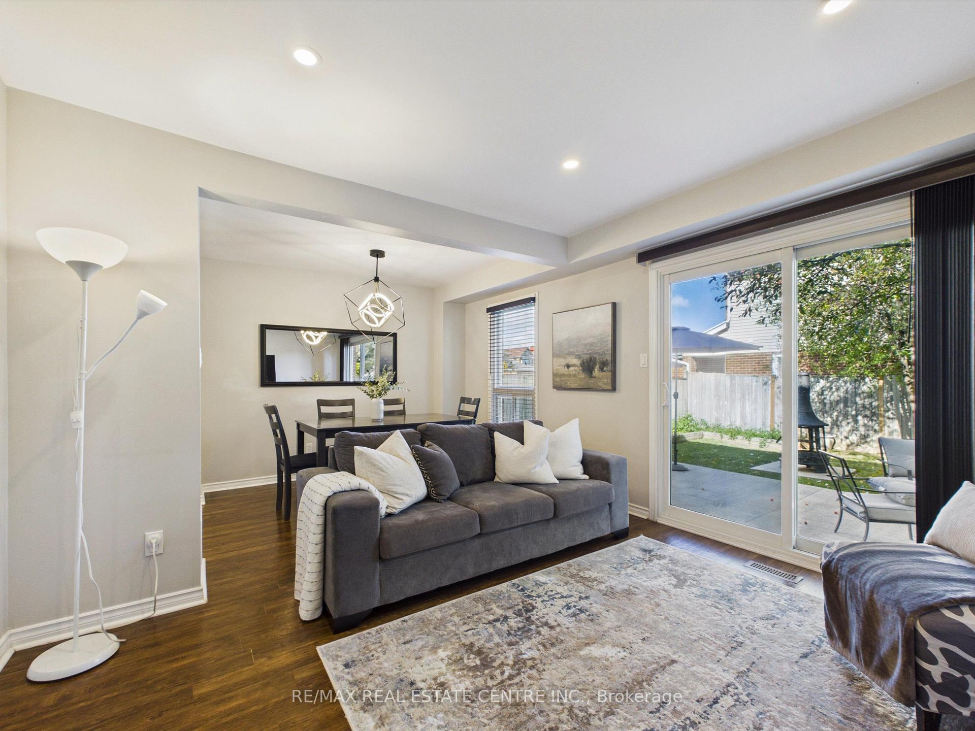 Photo 14 of 68 Aurora Place, Brampton, Heart Lake West — HOMEH