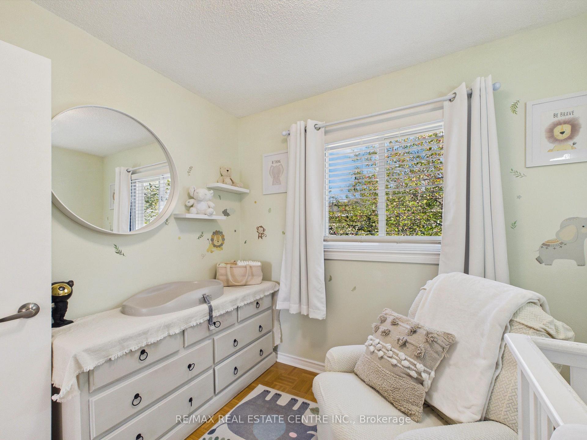 Photo 23 of 68 Aurora Place, Brampton, Heart Lake West — HOMEH