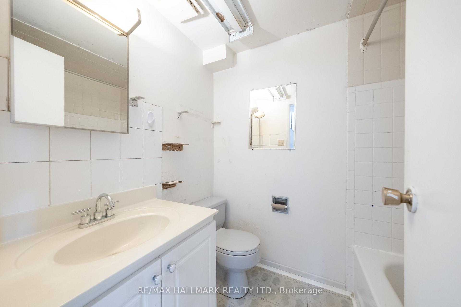 Photo 15 of Unit 125, 275 Broadview Avenue, Toronto, South Riverdale — HOMEH