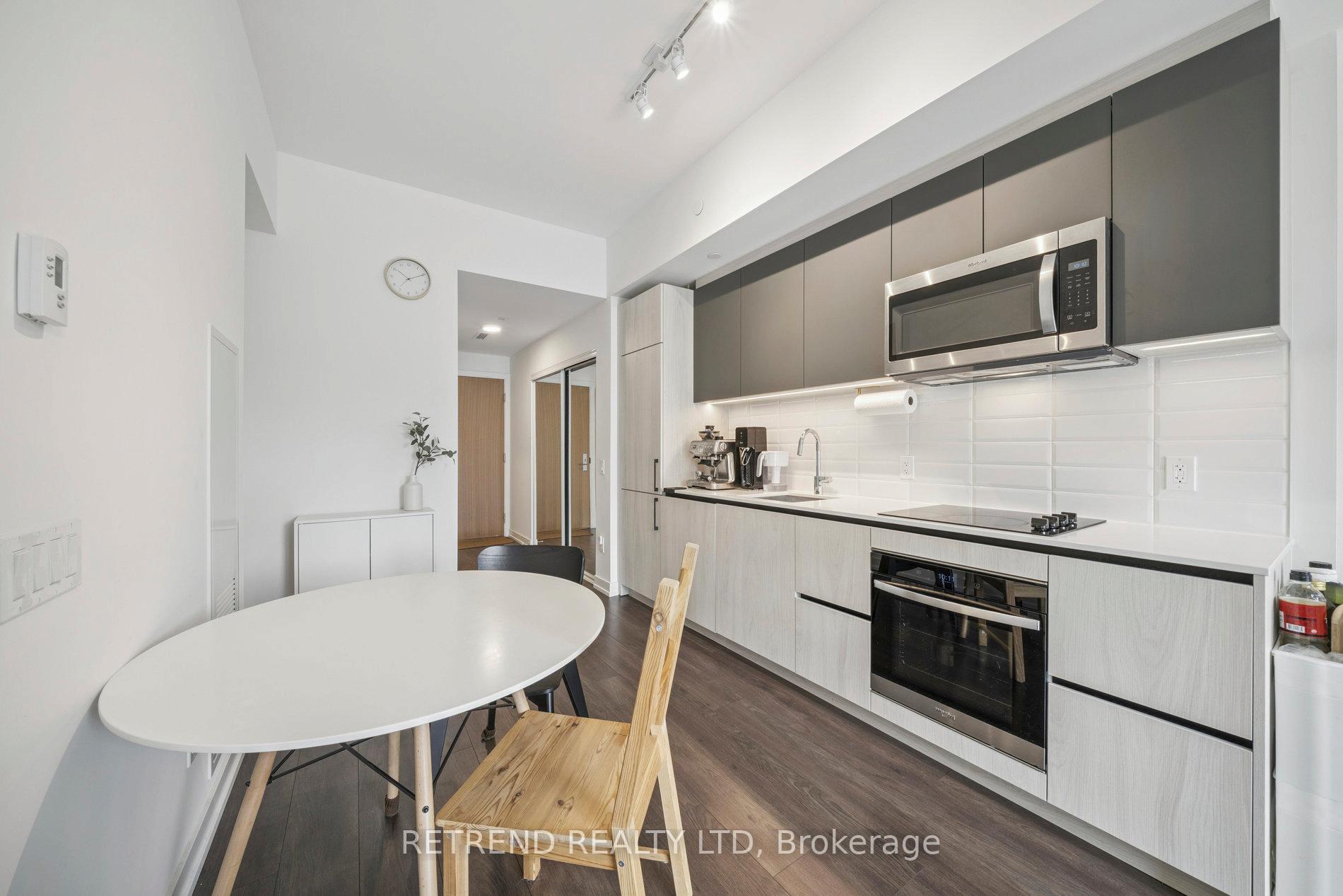 Photo 3 of Unit 714, 150 Logan Avenue, Toronto, South Riverdale — HOMEH