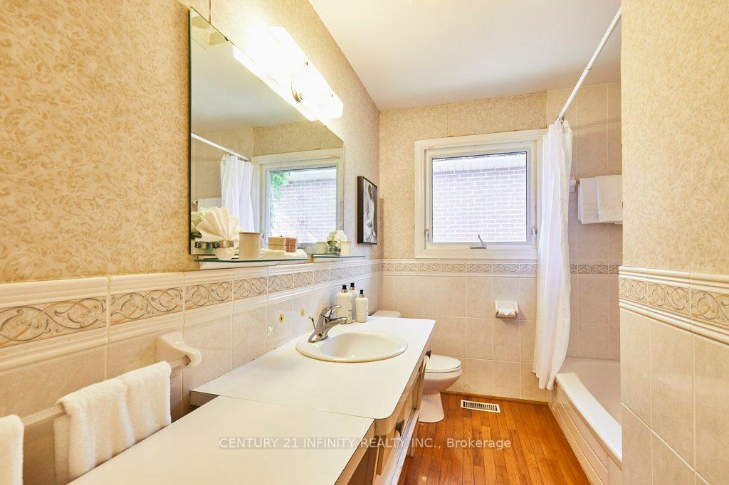 Photo 31 of 1 Goodland Gate, Scarborough, Agincourt South-Malvern West — HOMEH