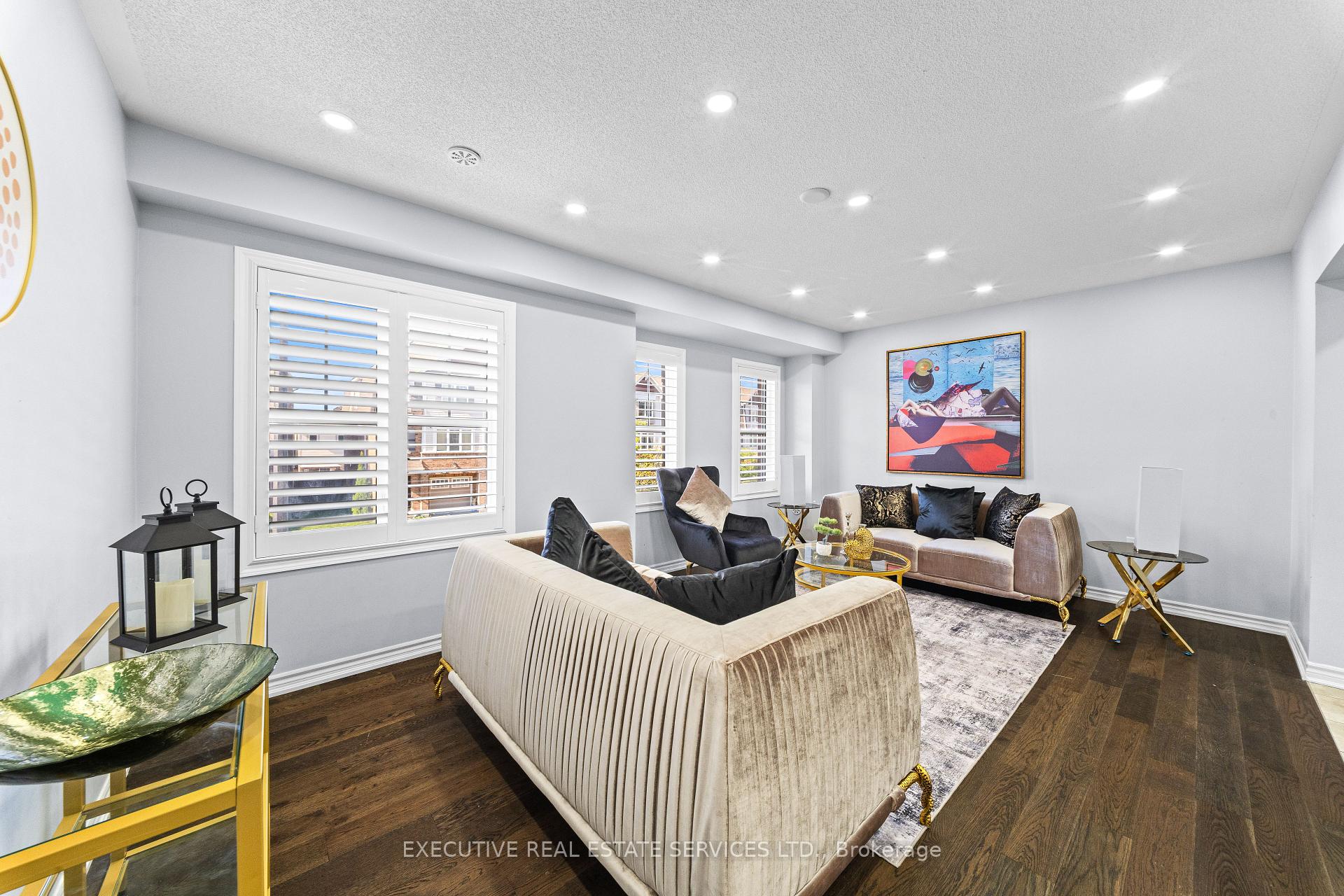 Photo 30 of 98 Bannister Crescent, Brampton, Northwest Brampton — HOMEH