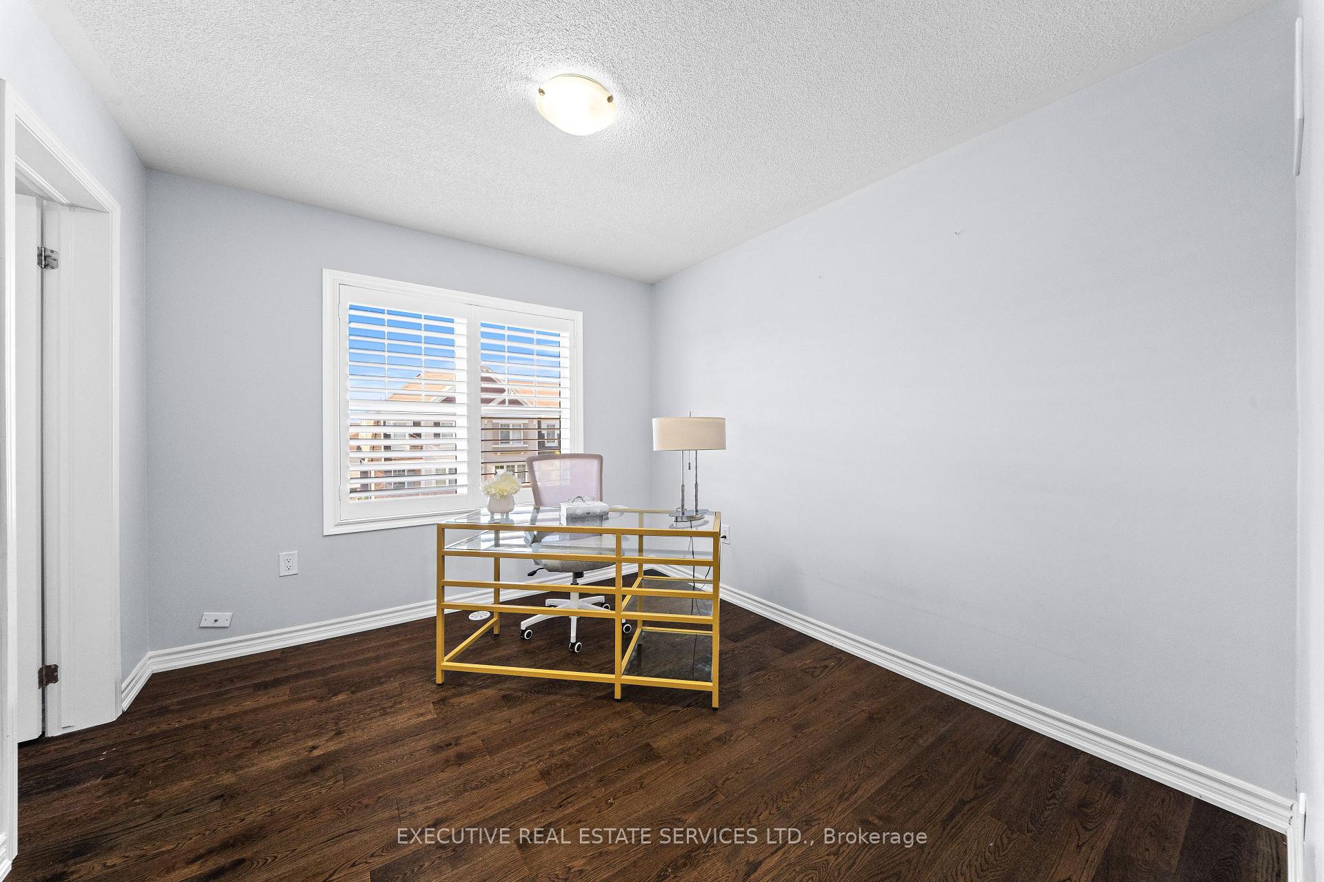 Photo 38 of 98 Bannister Crescent, Brampton, Northwest Brampton — HOMEH