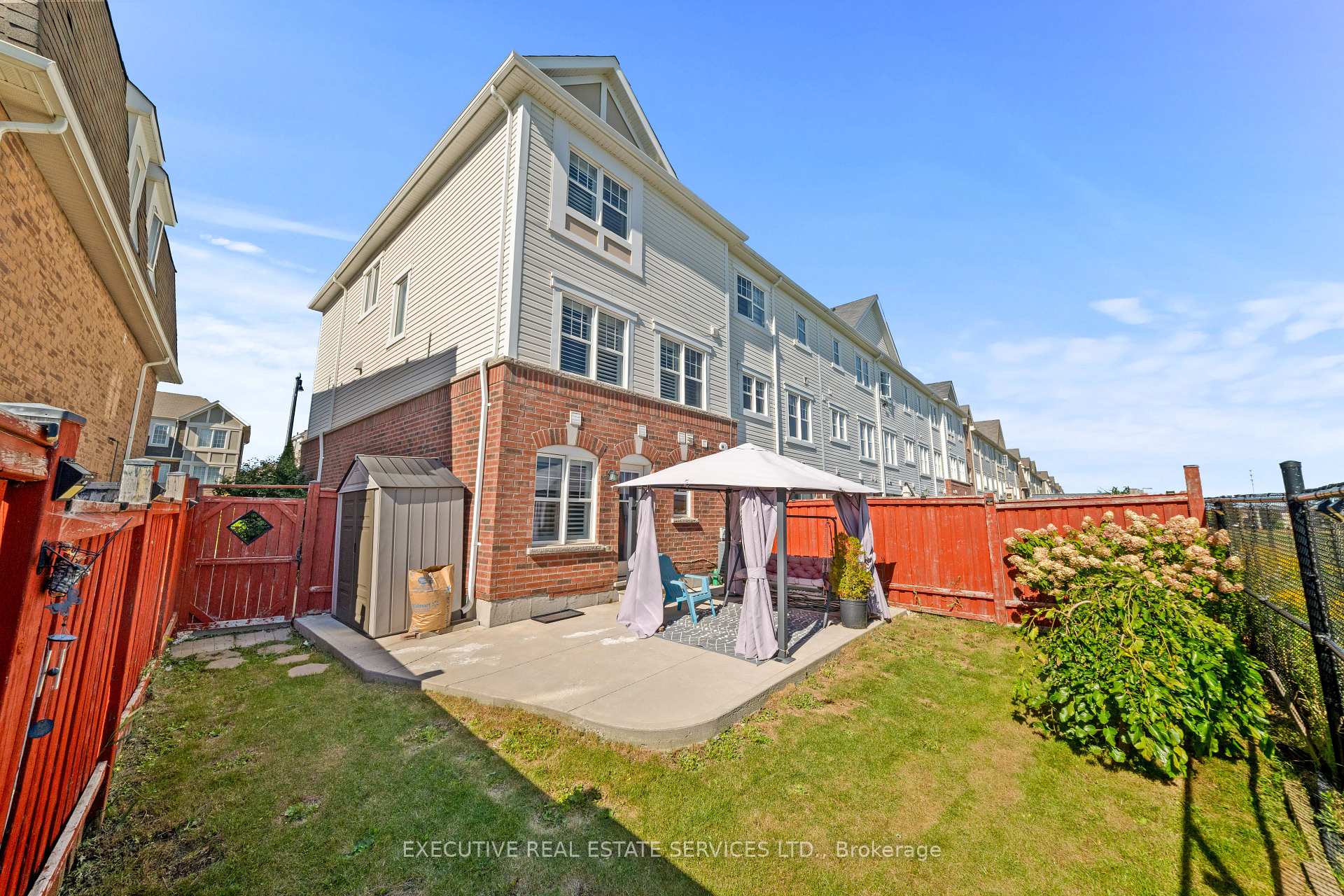 Photo 45 of 98 Bannister Crescent, Brampton, Northwest Brampton — HOMEH