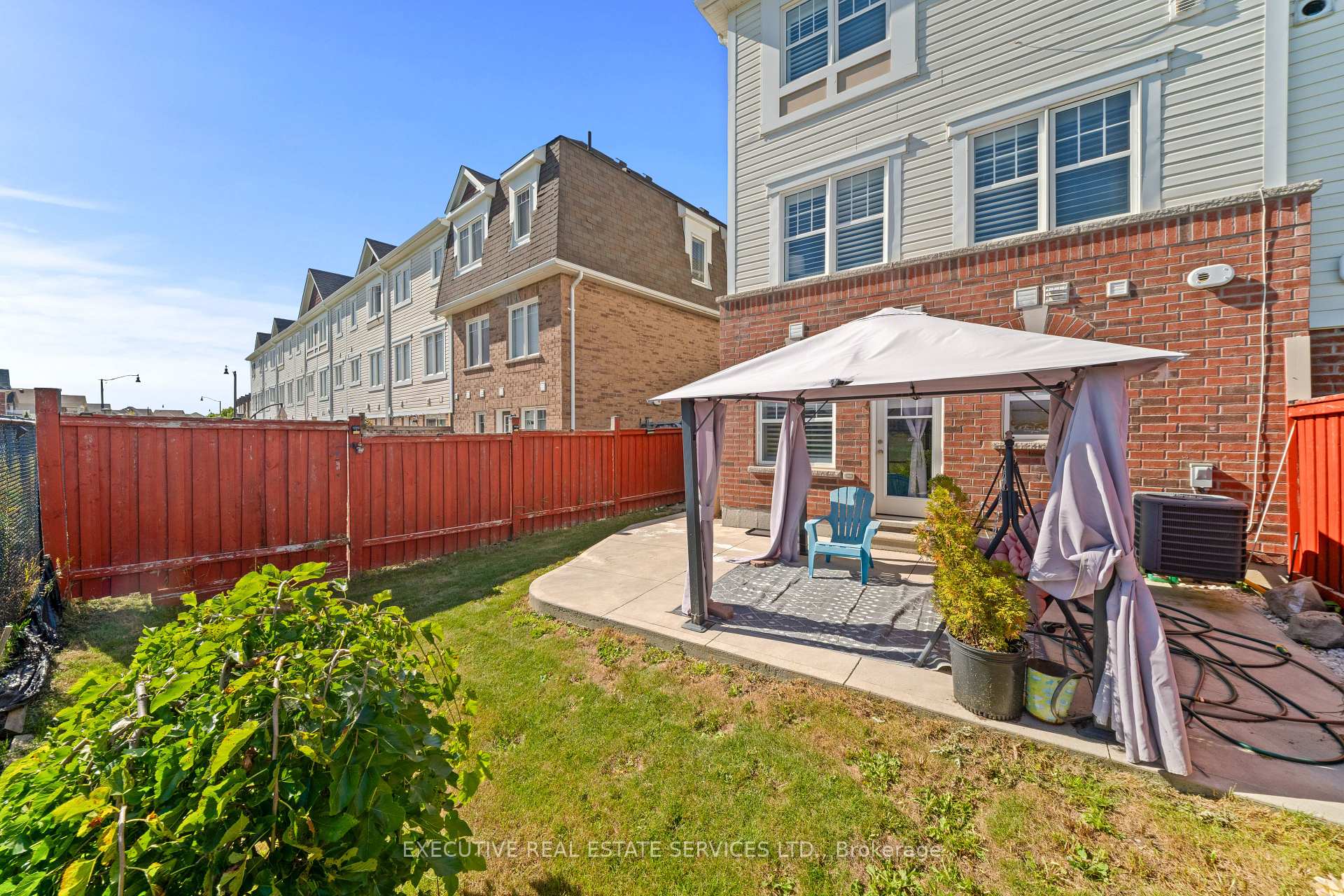 Photo 47 of 98 Bannister Crescent, Brampton, Northwest Brampton — HOMEH