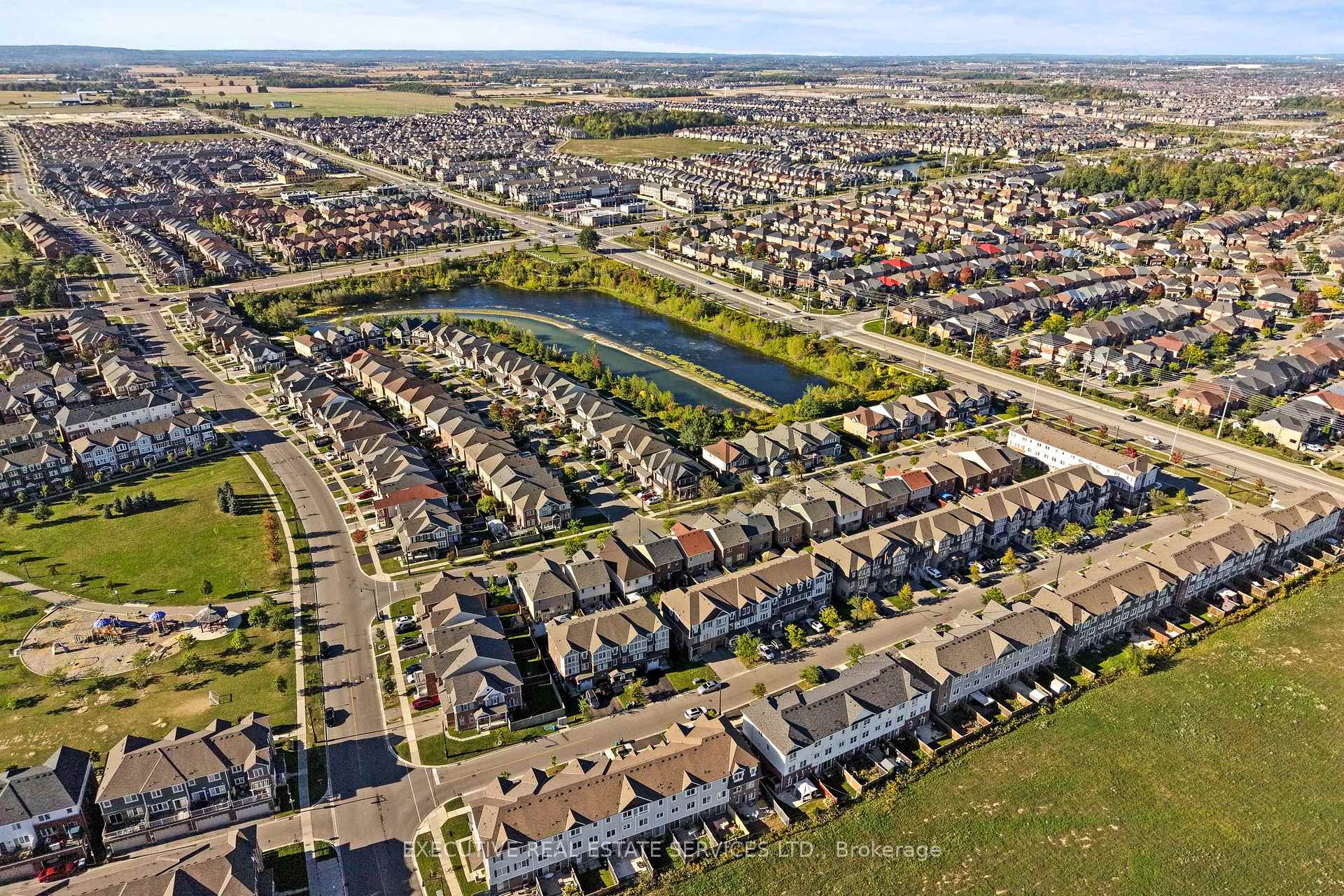 Photo 49 of 98 Bannister Crescent, Brampton, Northwest Brampton — HOMEH