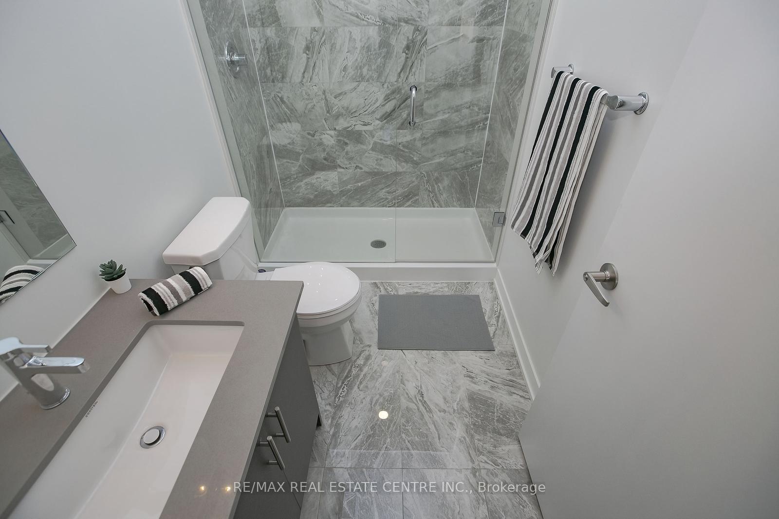 Photo 26 of Unit 4, 3556 Colonial Drive, Mississauga, Erin Mills — HOMEH