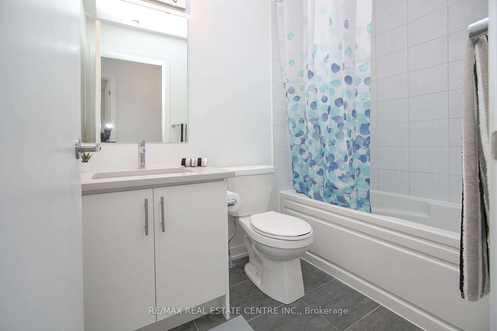 Photo 30 of Unit 4, 3556 Colonial Drive, Mississauga, Erin Mills — HOMEH