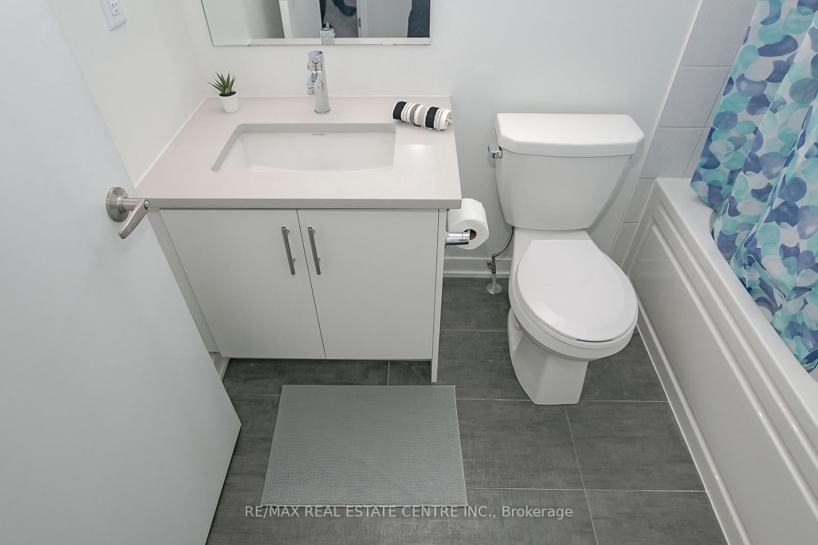 Photo 33 of Unit 4, 3556 Colonial Drive, Mississauga, Erin Mills — HOMEH