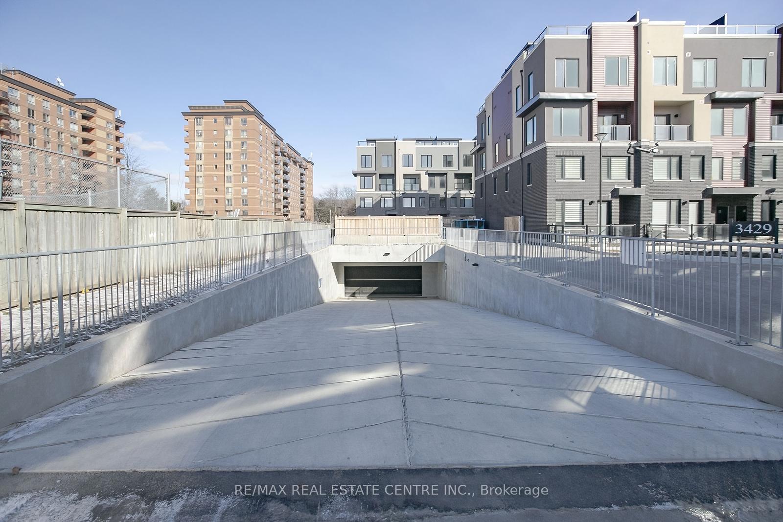 Photo 38 of Unit 4, 3556 Colonial Drive, Mississauga, Erin Mills — HOMEH
