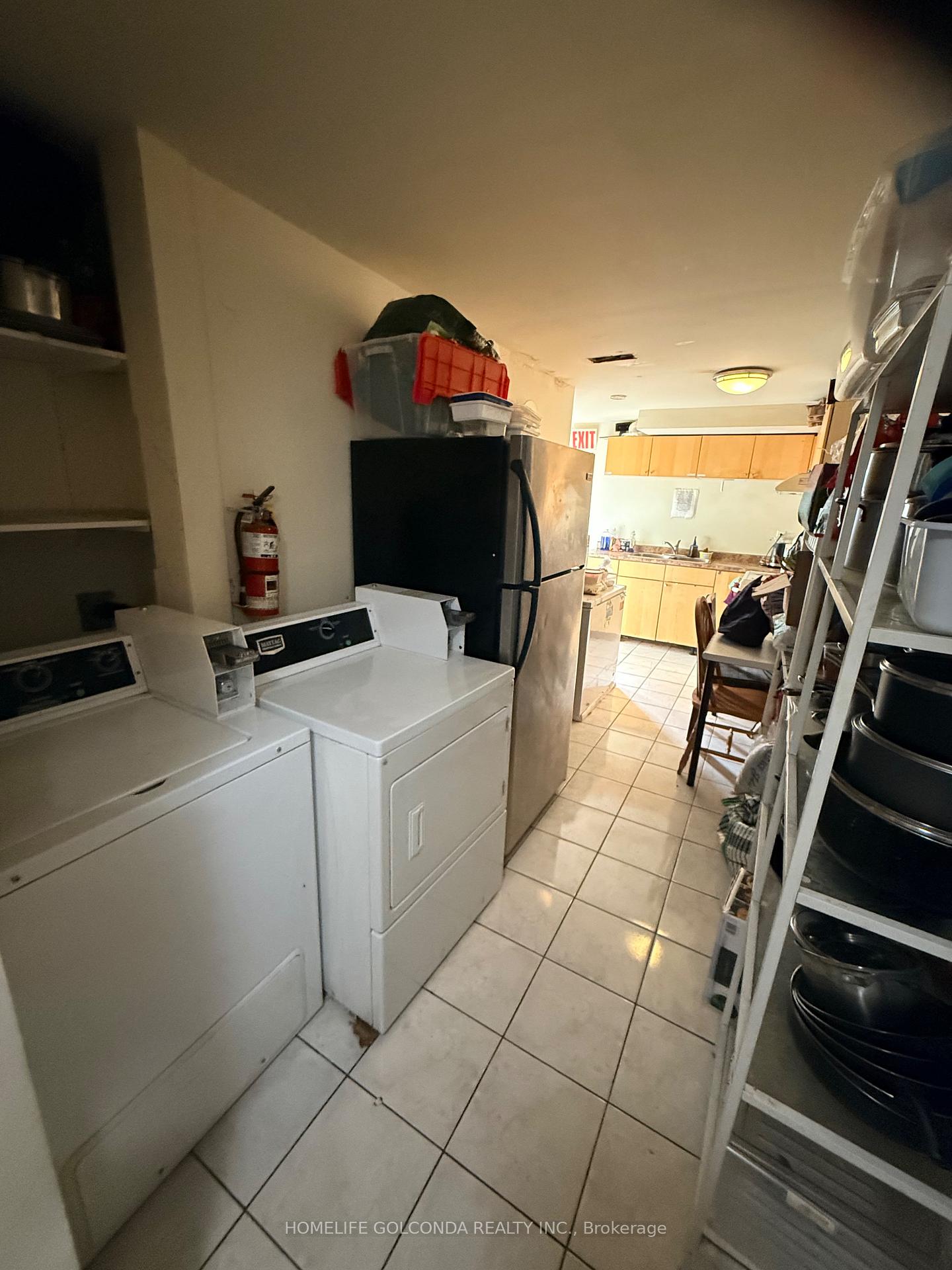 Photo 21 of 10 Aldwinckle Heights, North York, York University Heights — HOMEH