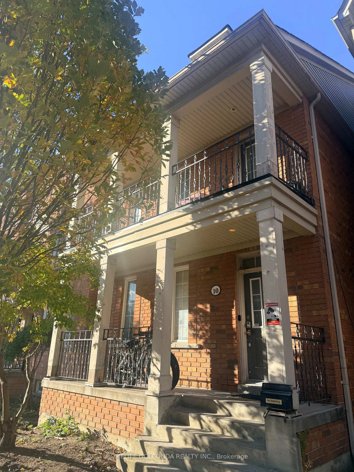 Photo 15 of 10 Aldwinckle Heights, North York, York University Heights — HOMEH