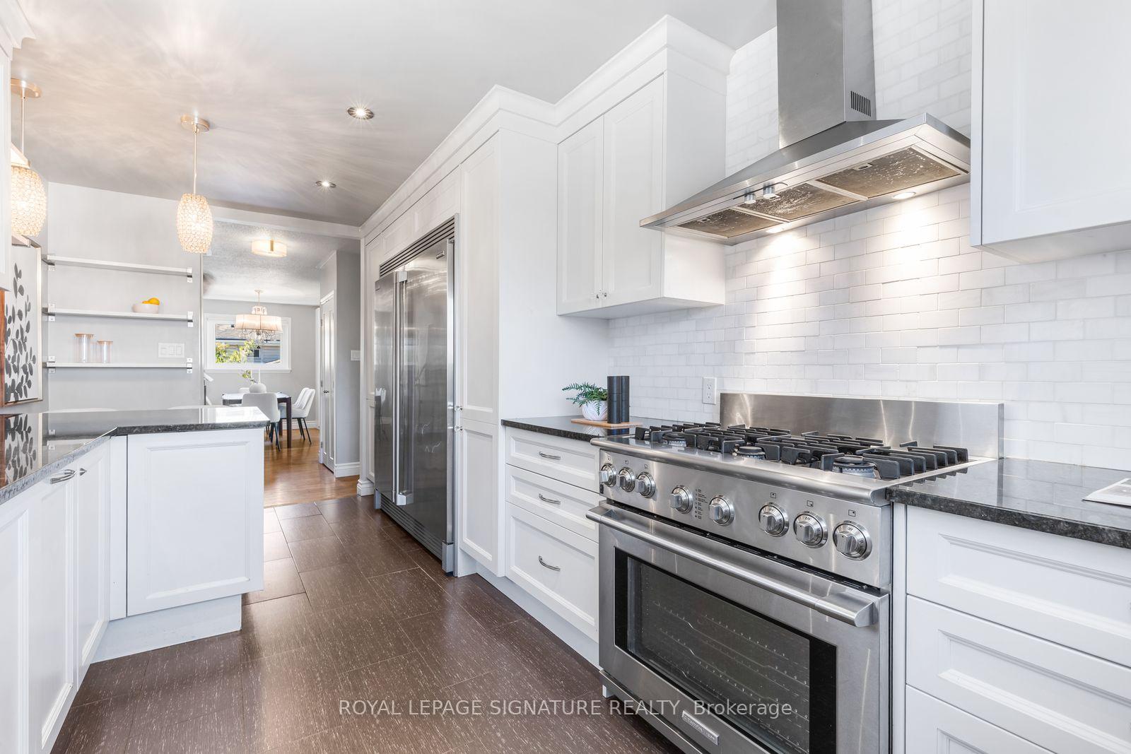 Photo 13 of 72 Cavendish Crescent, Brampton, Avondale — HOMEH