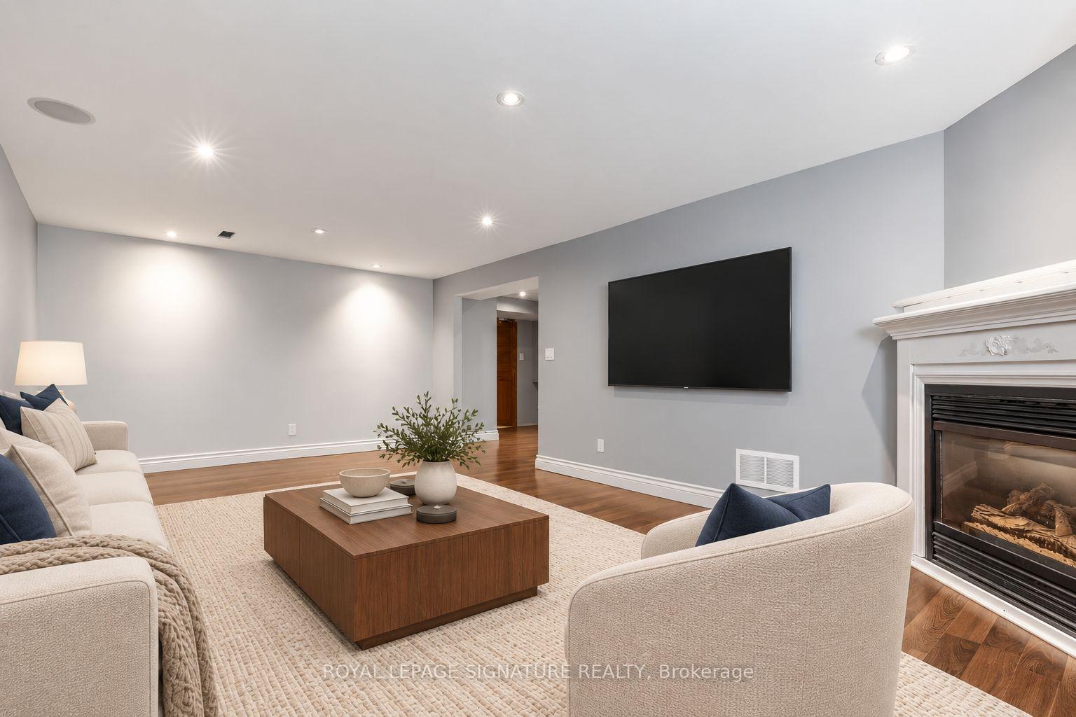 Photo 38 of 72 Cavendish Crescent, Brampton, Avondale — HOMEH