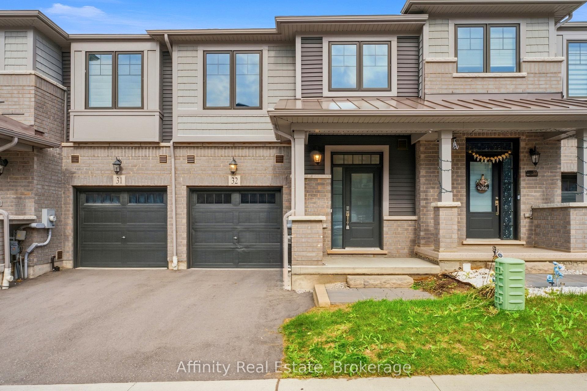 Photo 4 of Unit 32, 10 Birmingham Drive, Cambridge, Hillcrest/Forbes Park — HOMEH