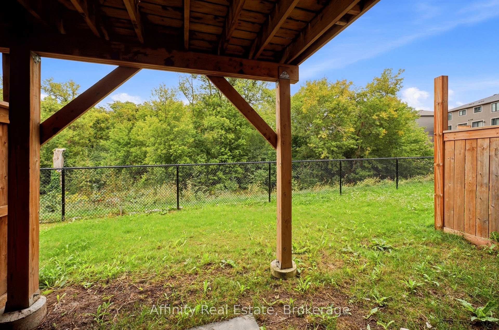 Photo 34 of Unit 32, 10 Birmingham Drive, Cambridge, Hillcrest/Forbes Park — HOMEH
