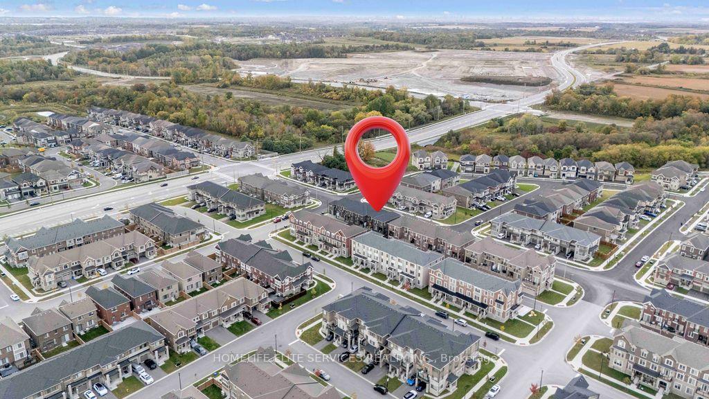 Photo 3 of 3223 Brigadier Avenue, Pickering, Rural Pickering — HOMEH