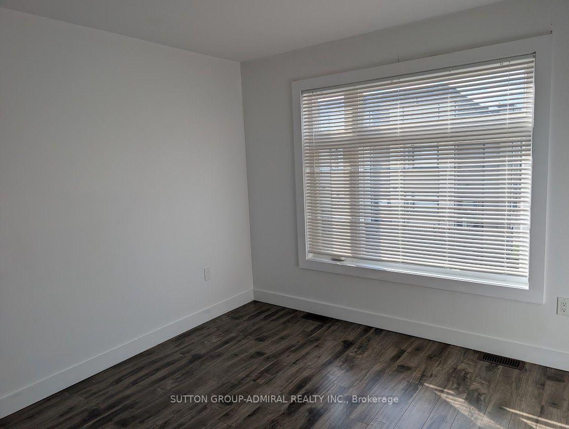Photo 19 of Unit 17, 540 Essa Road, Barrie, Holly — HOMEH