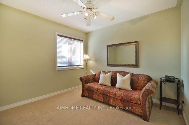Photo 14 of 390 Grovehill Road, Oakville, River Oaks — HOMEH
