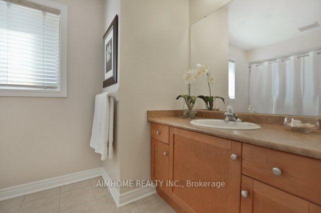 Photo 15 of 390 Grovehill Road, Oakville, River Oaks — HOMEH
