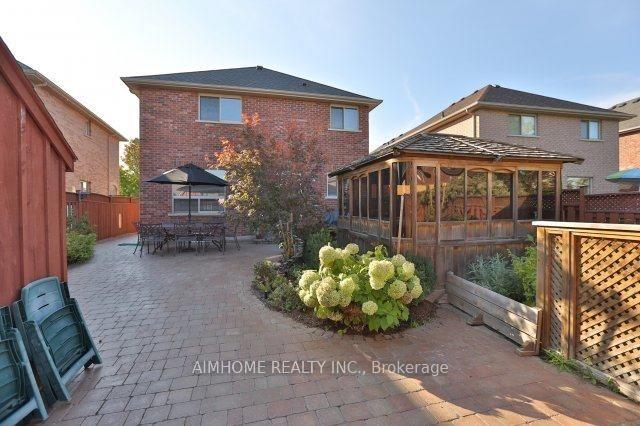 Photo 17 of 390 Grovehill Road, Oakville, River Oaks — HOMEH
