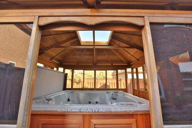 Photo 20 of 390 Grovehill Road, Oakville, River Oaks — HOMEH