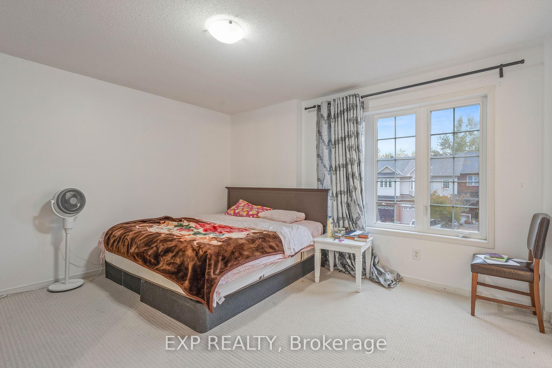 Photo 15 of 333 Rolling Meadow Crescent, Ottawa, Mer Bleue/Bradley Estates/Anderson Park — HOMEH