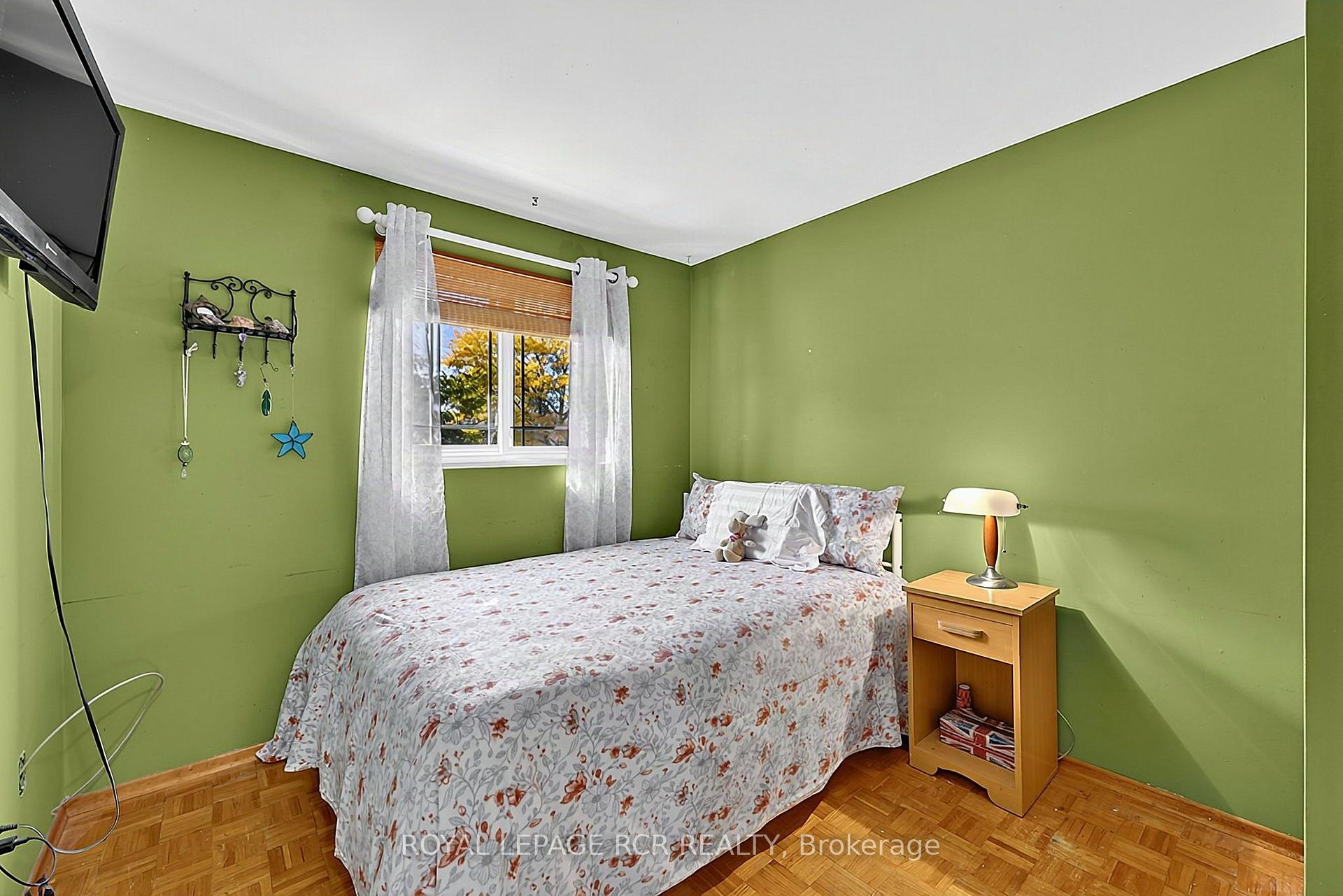 Photo 39 of 26 Graymar Road, Brampton, Northgate — HOMEH