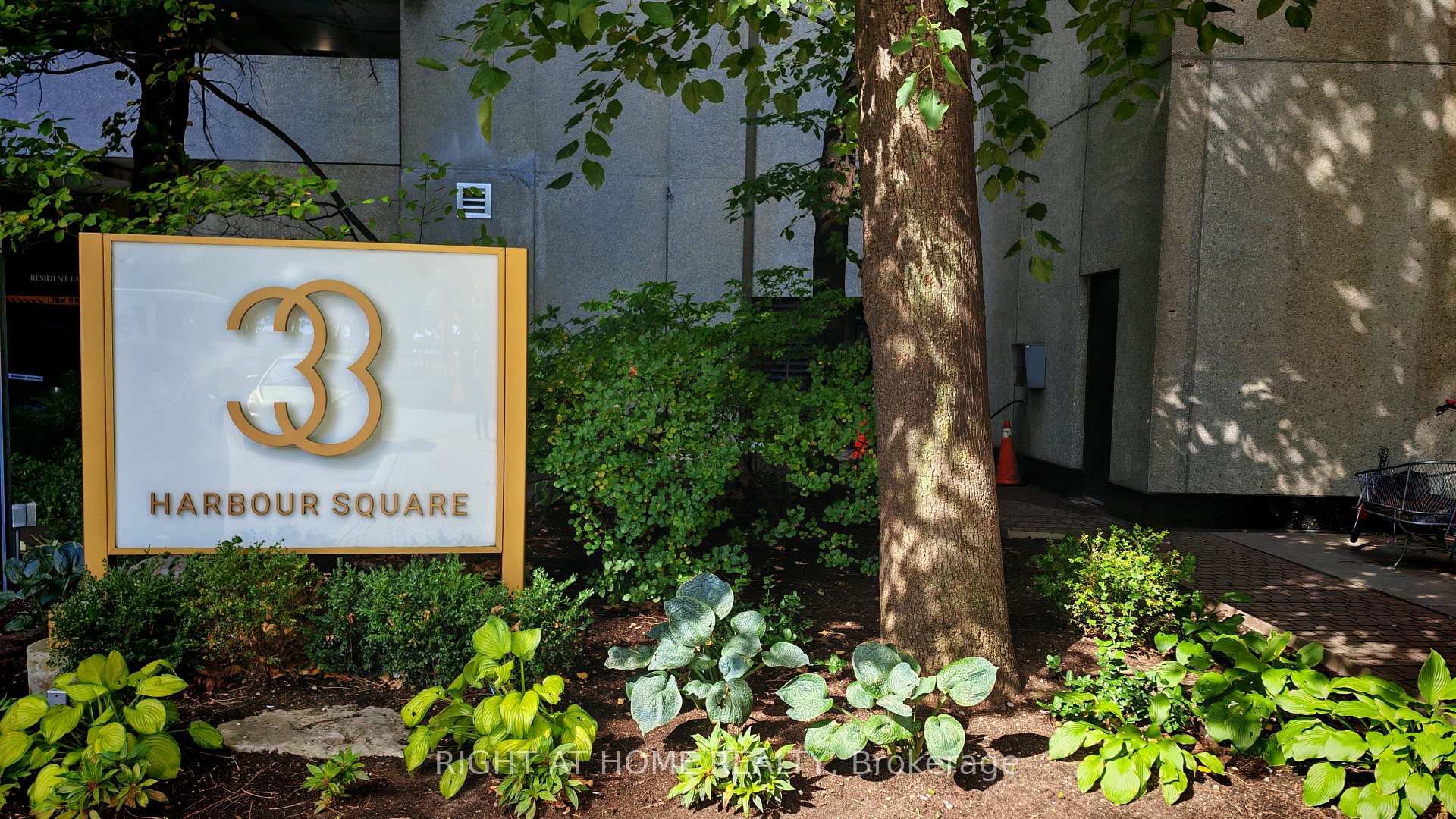 Photo 11 of Unit 2434, 33 Harbour Square, Toronto, Waterfront Communities — HOMEH