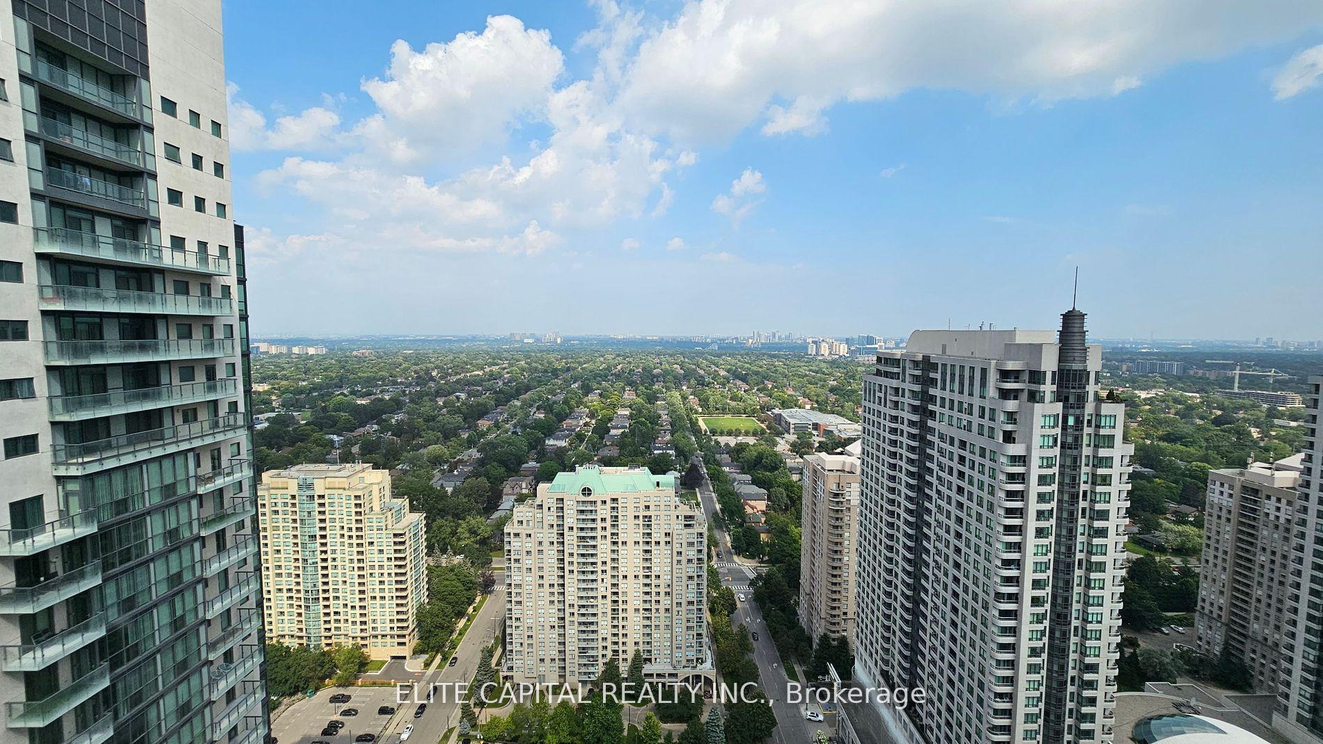 Front of Unit LPH307, 5162 Yonge Street