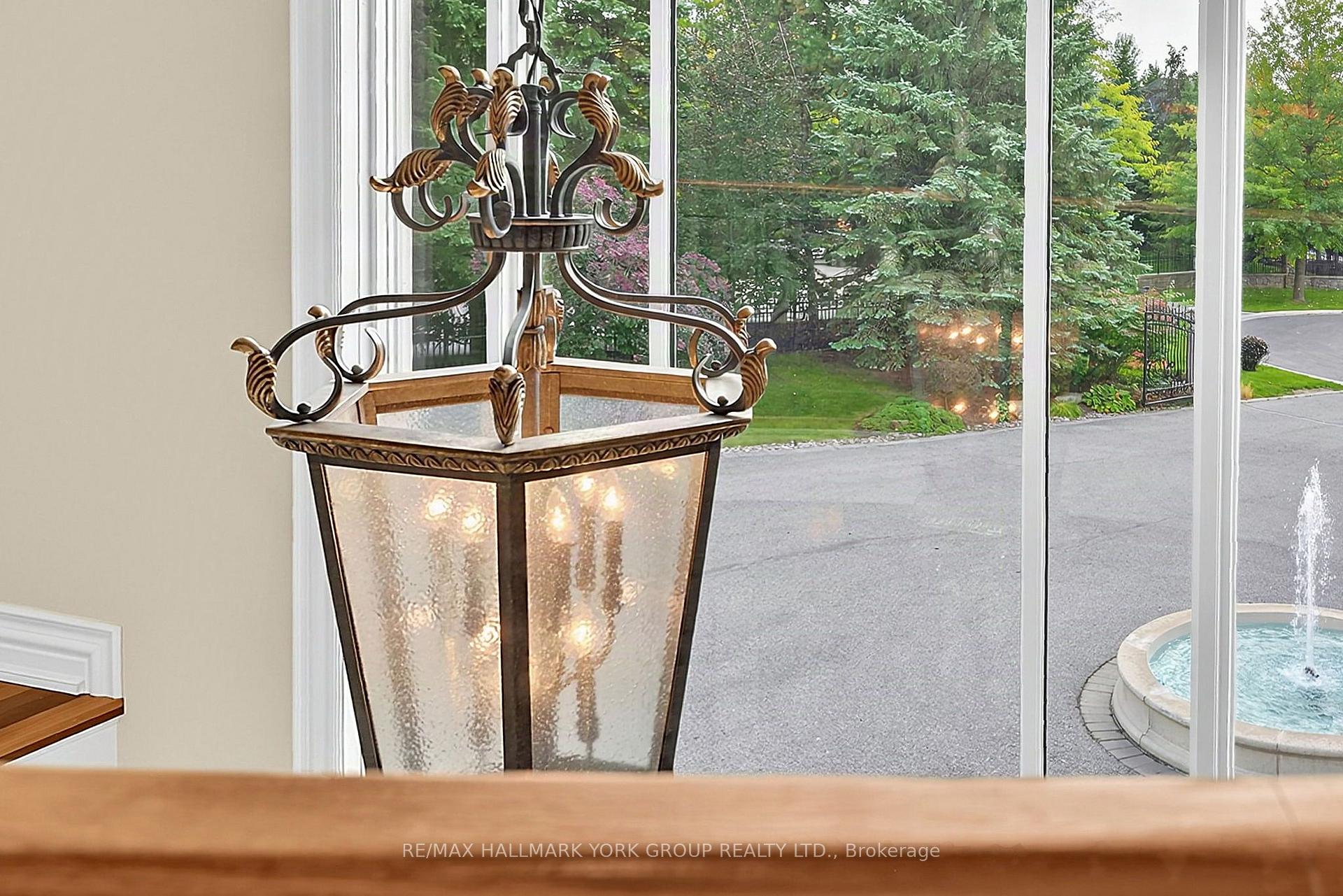 Photo 33 of 106 Abbruzze Court, Vaughan, Kleinburg — HOMEH