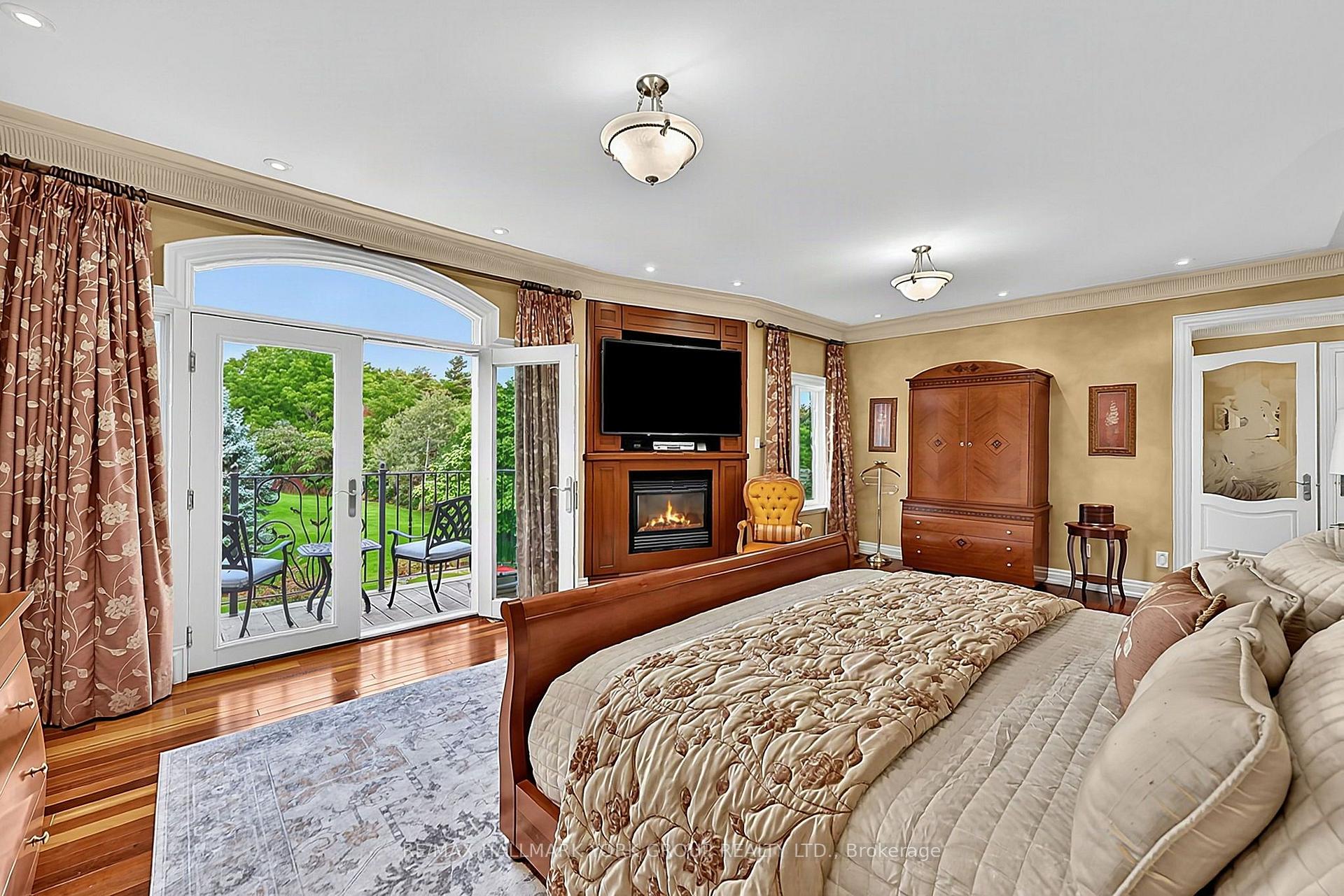 Photo 36 of 106 Abbruzze Court, Vaughan, Kleinburg — HOMEH